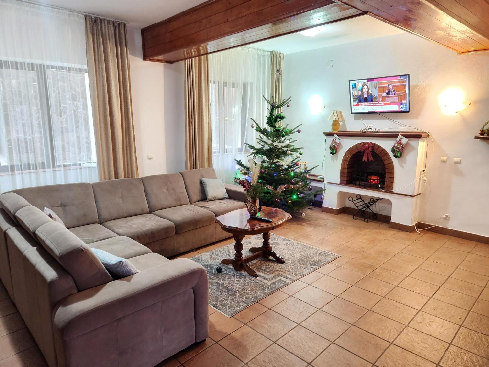 Holiday Houses Sinaia Room photo